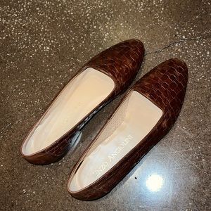 Vintage Enzo Angiolini Woven Flats
